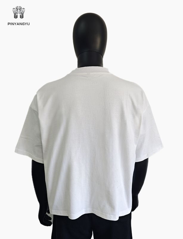 Custom boxy t shirt and screen printing
