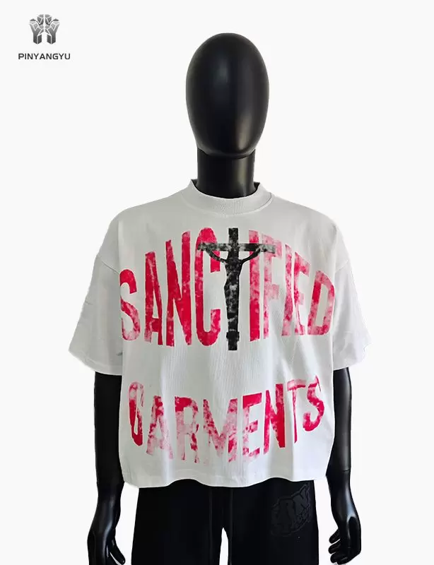 Custom boxy t shirt and screen printing