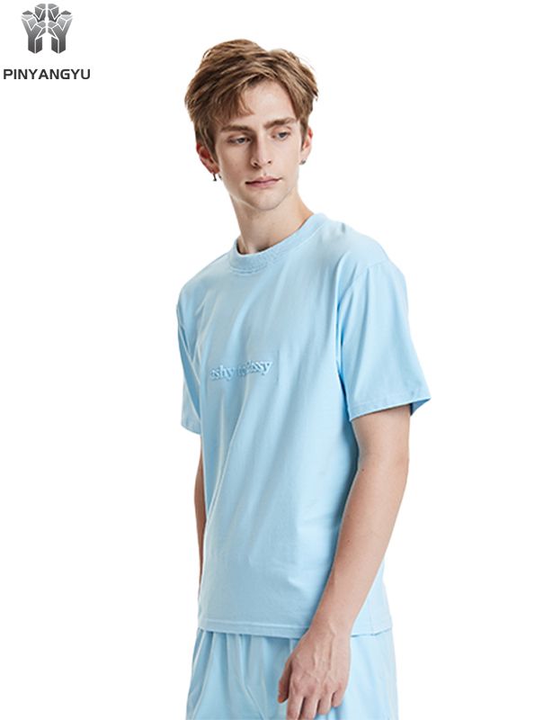 Multi colored T-shirt, loose and breathable, men's and women's styles can be customized