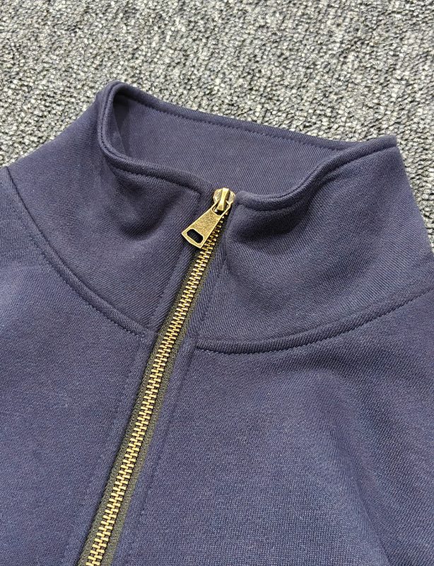 Custom-made oversized half-zip round-neck sweater in color-block style, featuring personalized prints, making it a streetwear suitable for both men and women