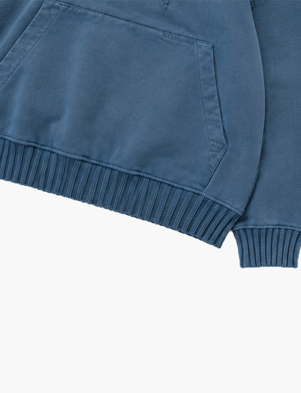 Oversized Ribbed Knit Pullover Sweater &ndash; Chic Drop Shoulder Top with Cozy Turtleneck