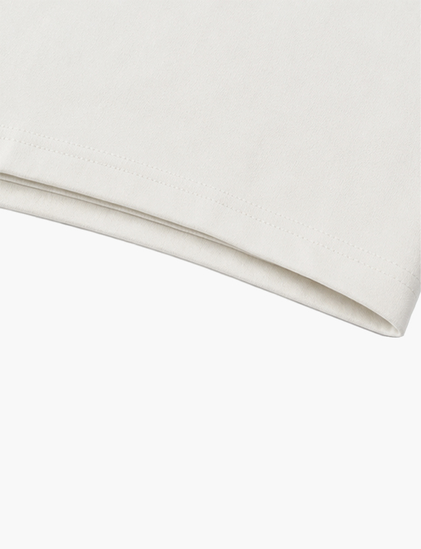 Classic Sleeveless Tank Top with Soft Cotton Fabric and Ribbed Trim for Everyday Casual Wear